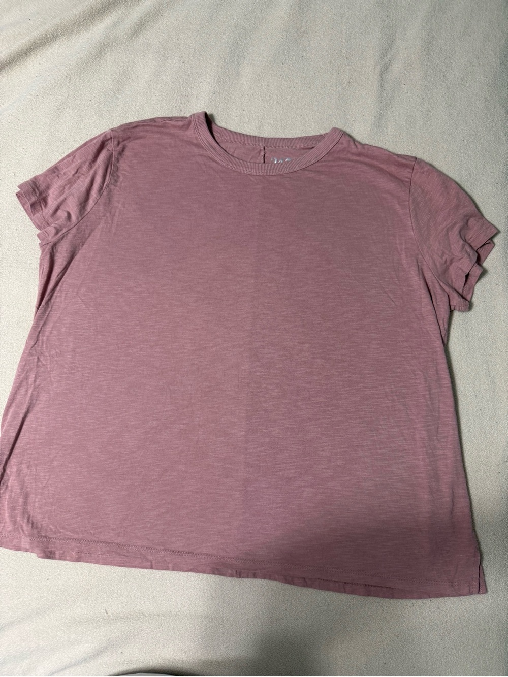Relaxed Crewneck Short Sleeve Tee in Dusty Rose